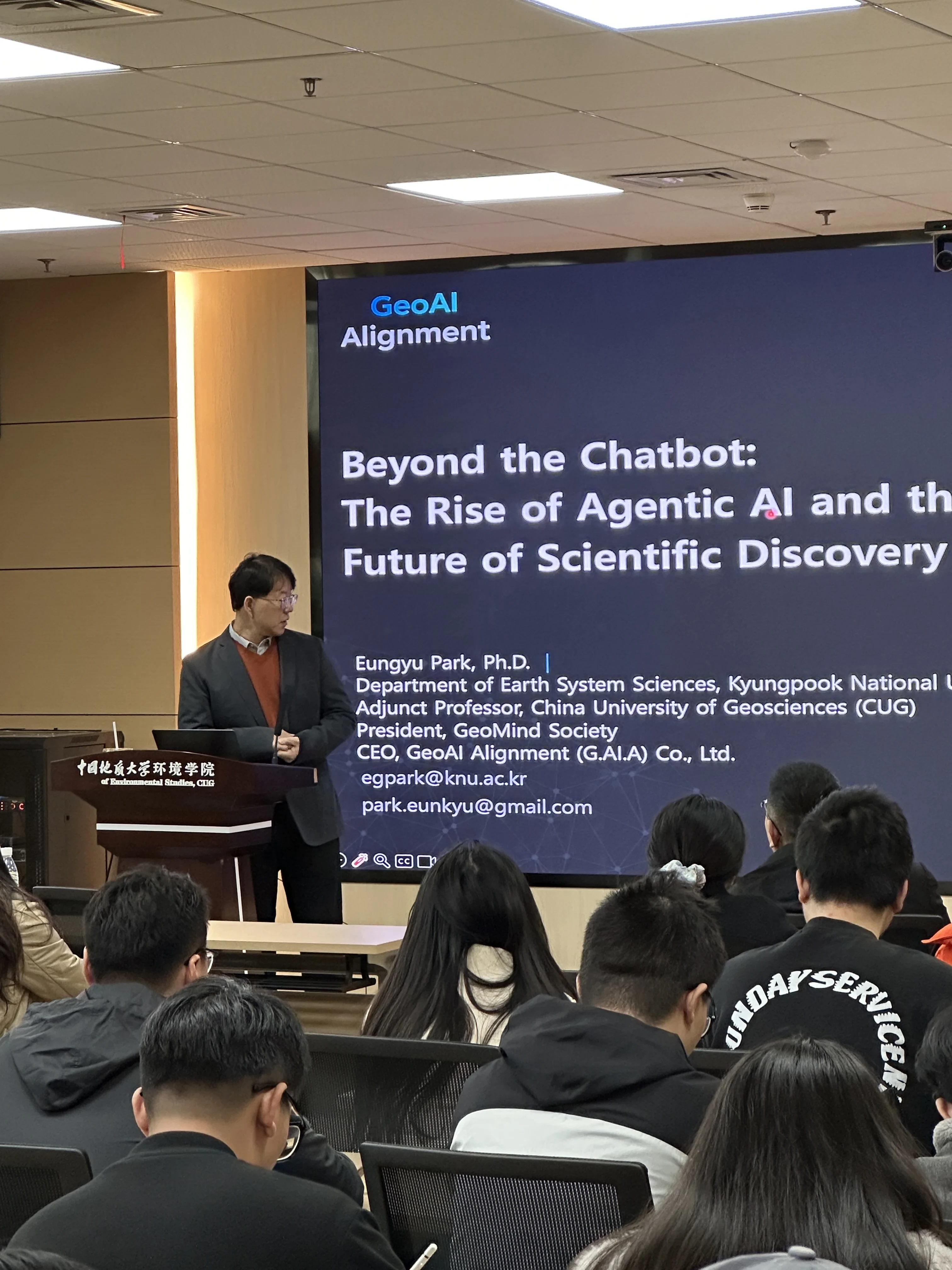 Beyond the Chatbot: The Rise of Agentic AI